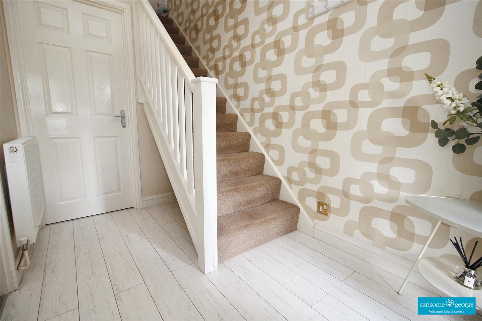 5 bed property in Skerritt Way, Reading